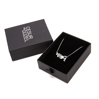 157gsm boîte à bijoux magnétique en cuir de luxe noire EVA Sponge Inlay