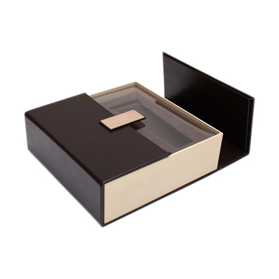 La structure de Flip Top Shape a adapté deux boîte-cadeau aux besoins du client durs de papier à extrémité élevé de carton de boîte-cadeau de porte de fermeture de luxe d'aimant