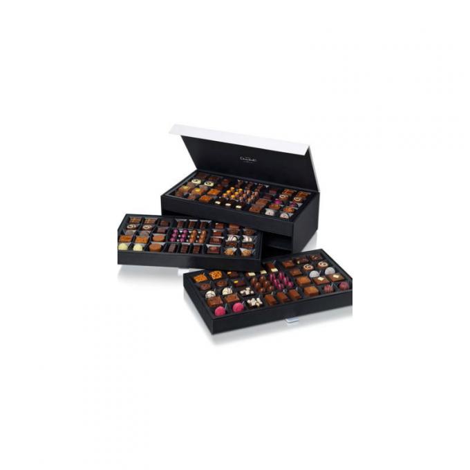 350g Art Paper Hard Cardboard Gift enferme dans une boîte la truffe de chocolat empaquetant la tache UV 2