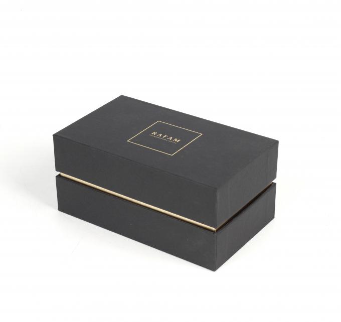 Boîte en carton d'huile essentielle de noir de CMYK avec le couvercle 2.5mm 2